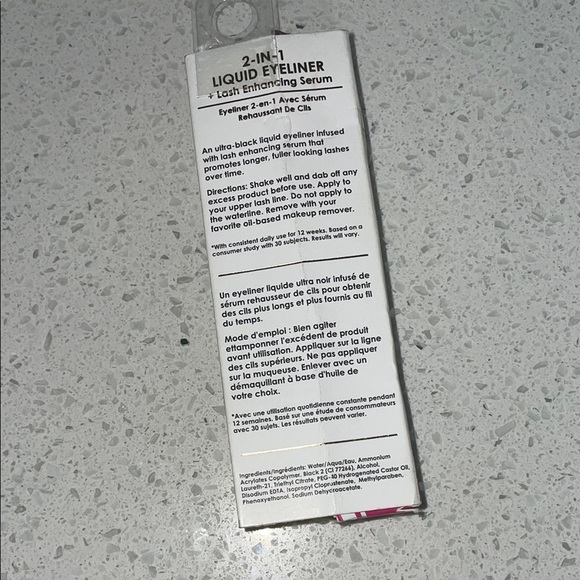 Black Liquid Eyeliner - Picture 4 of 5